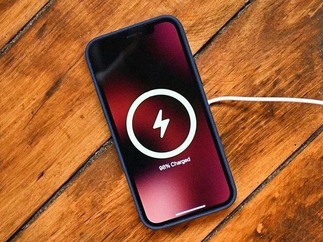 锦屏苹果手机维修分享iPhone 12可以随便充电吗 